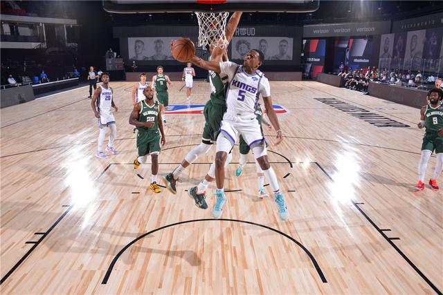 赛将再次肩 赛将再次肩